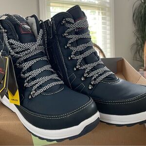 Khombu women's boots 10M